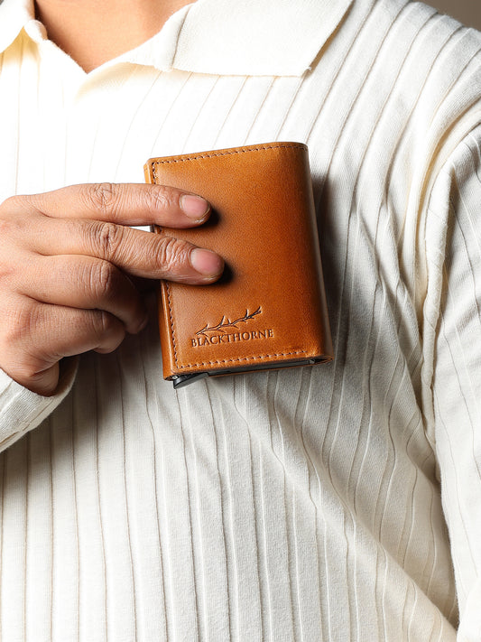 Spectre - RFID Protected Cardholder Wallet (TAN)
